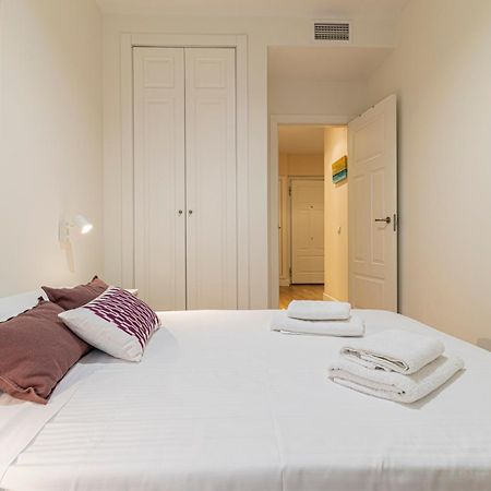 Allo Apartments Santo Domingo 2 Habitaciones - Parking Херес-де-ла-Фронтера Экстерьер фото